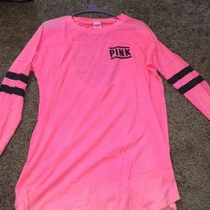 Women’s long sleeve shirt